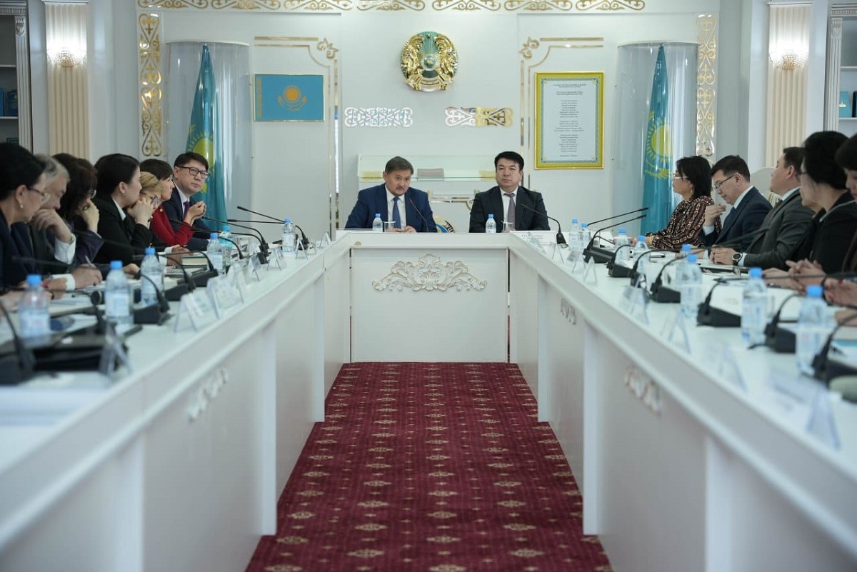 ҚР оқу-ағарту министрлігі мен ғылым және жоғары білім министрлігі заманауи педагогтерді даярлау мәселелері бойынша ведмоствоаралық кеңес құрды