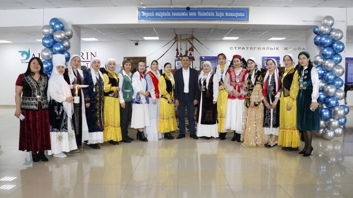 Наурыз думан в Altynsarin institute